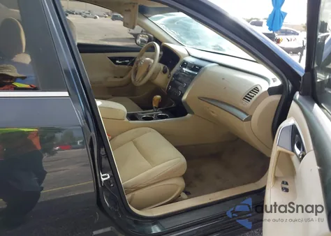 2014 Nissan Altima 2.5 S из США, поврежденный, VIN 1N4AL3AP0EC299638